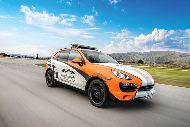 Highlands Taxi - Highlands Motorsport and Tourism Park - The quick pitch: guided lap one, speed lap two