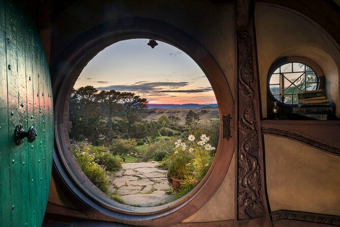 Hobbiton Day Tour from Rotorua with lunch at Hobbiton - The Rotorua to Matamata coach ride: where the day starts