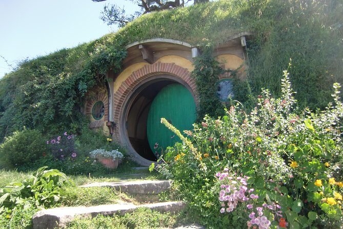 Hobbiton Movie Set Tour from Auckland - Hobbiton Movie Set: what your Matamata visit is really about