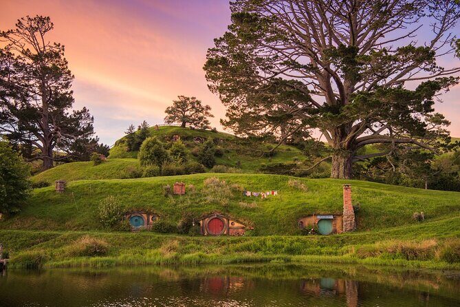 Hobbiton & Rotorua Living Māori Village Private Tour Ex-Auckland - Key highlights at a glance