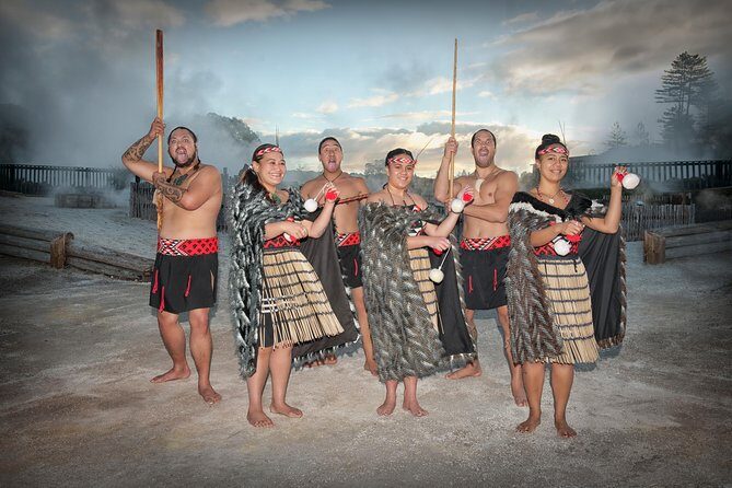 Hobbiton & Rotorua Living Māori Village Private Tour Ex-Auckland - Price and what you actually get for $713.04 per person