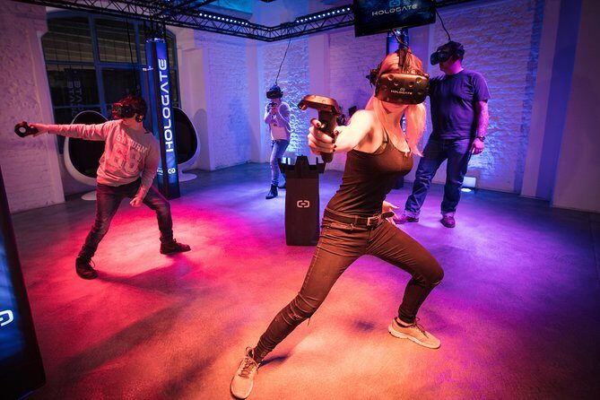 Hologate VR - Multiplayer Virtual Reality - How the Two-Game Session Works (and why it matters)