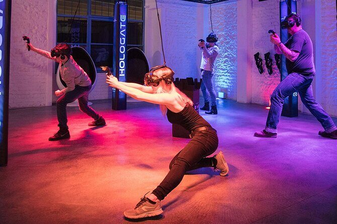 Hologate VR - Multiplayer Virtual Reality - Game choice, tutorials, and the staff advantage