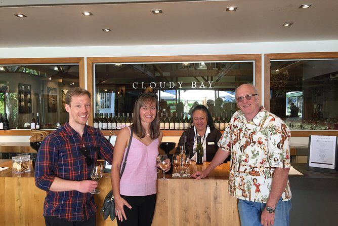 Jimmy’s Classic Marlborough Wine tours - The rhythm: 10:00am start, about 6 hours, and back where you began