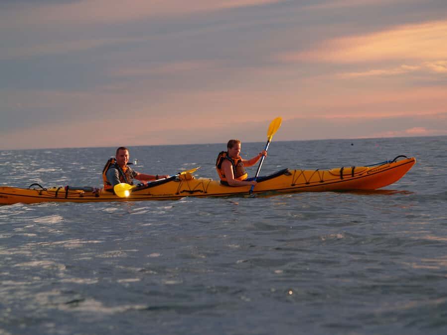Kaikoura: Sunset Evening Kayaking Tour - Why Kaikōura Sunset Kayaking Feels Different