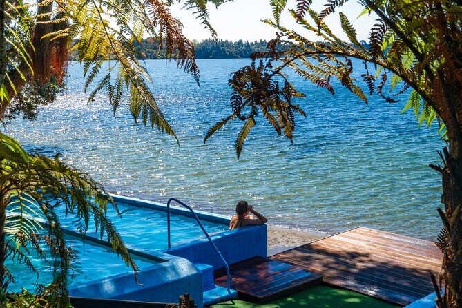 Katoa Jet Boat & Lake Rotoiti Hot Pools - What you’ll do on the water around Lake Rotorua and the Ohau Channel