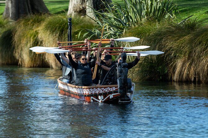 Ko Tane Waka Paddling Experience on the Avon River - Hosts Stella and Zodie: The Personal Touch You Feel