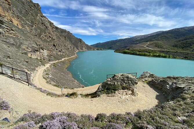 Lake Dunstan Discovery Day Tour by eBike with Shuttle - Bikes and Gear: The Stuff That Makes You Actually Enjoy It