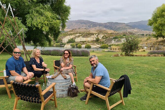 Lake Dunstan E Bike Trail Activity - Carrick Winery Food Caravan Stop (and Why a Lunch Break Counts)