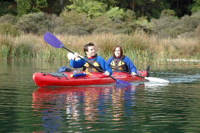 Lake Rotoiti Evening Kayak Tour including Hot Springs, Glowworm Caves and BBQ Dinner - Boat-Only Glowworm Caves and Koura (Freshwater Crayfish)