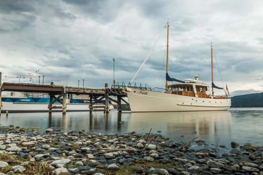 Lake Te Anau: 3-Hour Boat Cruise with Guided Walk - Weather and What to Bring So the Day Stays Enjoyable