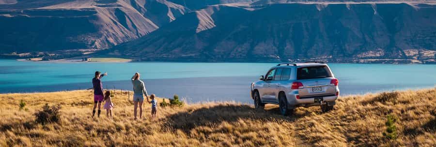 Lake Tekapo: Glaciers, Mountains, and Landscapes Scenic Tour - Tea, snacks, and timing in a 3-hour slot