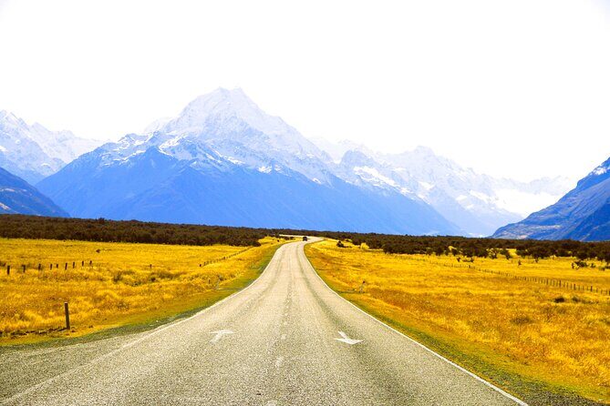 Lake Tekapo Stargazing & Mount Cook 2-Day Tour from Christchurch - Day 2: second Lake Tekapo look, Mt John Observatory, and countryside stops