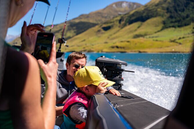 Lake Wakatipu Queenstown: 3 Hour Fishing Adventure by Boat - What you can catch: trout is the main target, salmon is the bonus