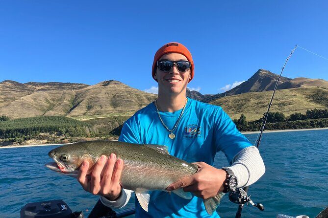 Lake Wakatipu Queenstown: 6 hour Fishing Adventure by Boat - Price and value: what $421.99 gets you in real terms
