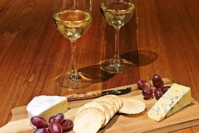 Lake Wanaka 1-Hour Cruise Including Wine and Cheese - Key Points Before You Go