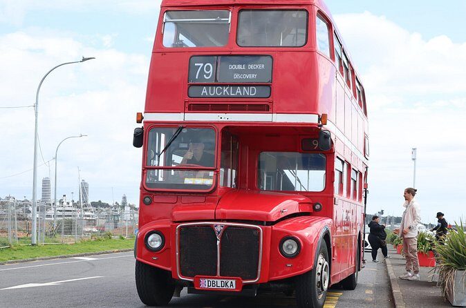 London Routemaster Double Decker Auckland Discovery - Price and value: how $30.41 buys 90 minutes of real orientation