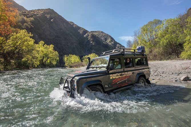 Lord of Rings Tour around Queenstown Lakes by 4WD (full day) - Kawarau Suspension Bridge: the classic photo stop