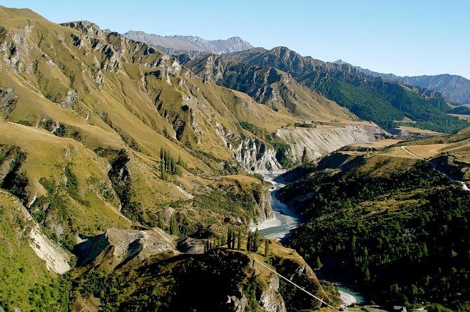 Lord of the Rings and Glacier Helicopter Tour - Small Group Size and the Pilot Experience