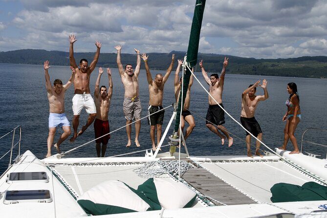 Luxury Sailing - Māori Rock Carvings - Taupo Sailing Adventures - Key highlights