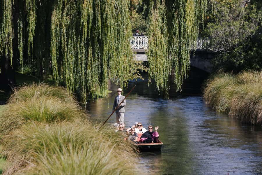 Lyttelton Shore Excursion: Christchurch Highlights & Punting - The drive through the Lyttelton Tunnel to end on scenery