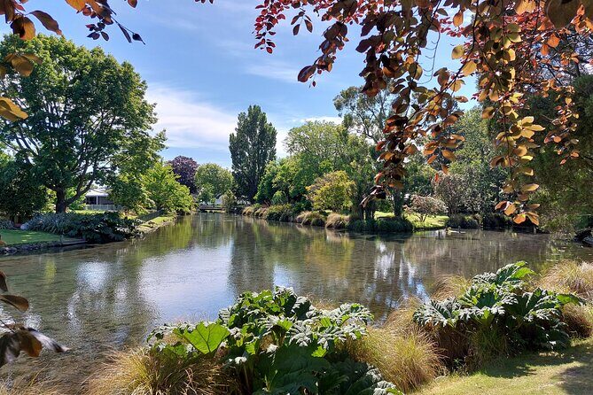 Lyttelton Shore Excursion: Christchurch & Willowbank Tour - Coach comfort, guide energy, and how the day stays coherent