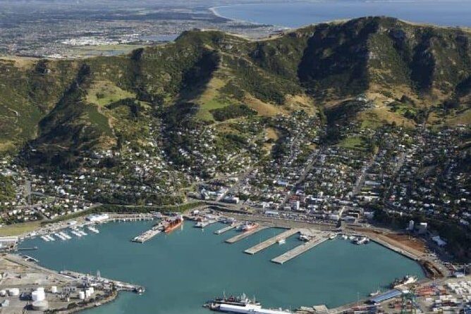Lyttelton Shore Excursion: Twin Harbour Tour (Lyttelton & Akaroa) - The Akaroa scenic stretch: photo time and a cheese factory stop