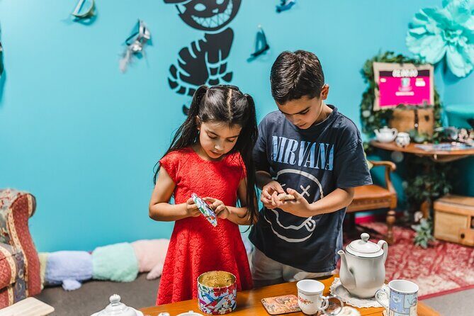 Mad Hatter's Hat Escape Room Experiences - Mad Hatter’s Hat in Stanmore Bay: what the 60 minutes feels like