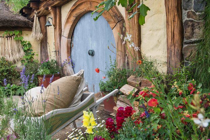 Magical Hobbiton: Small-Group Guided Tour from Auckland - The timing reality: a long day done right