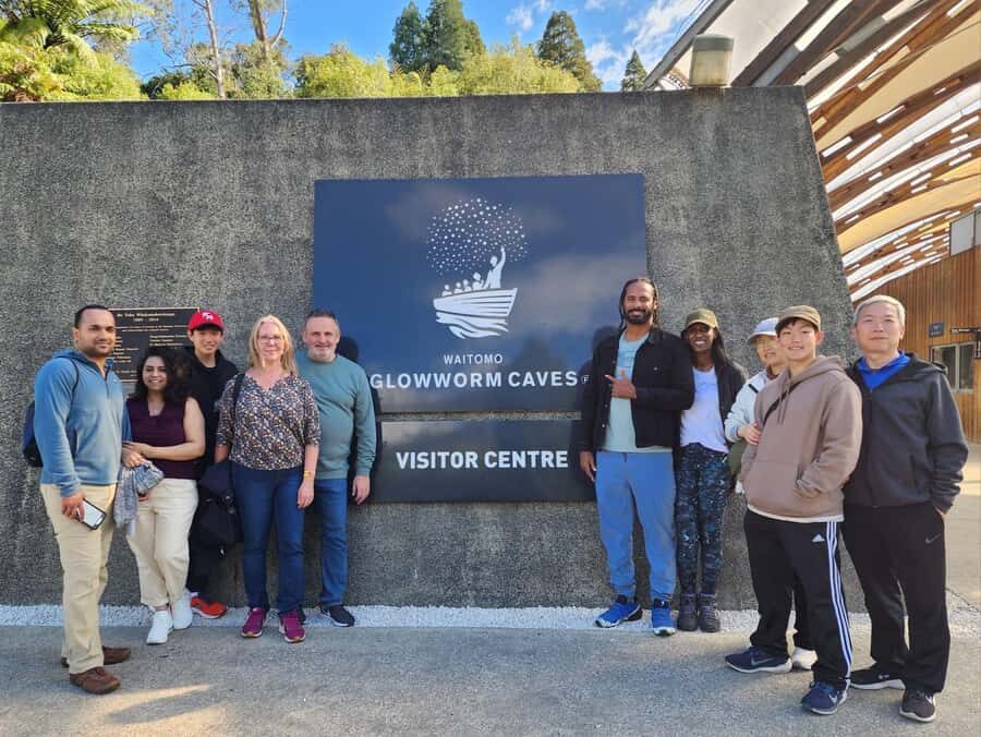 Magical Hobbiton & Waitomo Caves Small Group from Auckland - Quick hits before you go