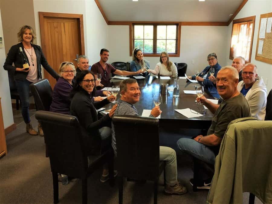 Marlborough: Half Day Blenheim Wine Tour - Eating & Sipping - A Half-Day Marlborough Plan That Actually Feels Like a Day