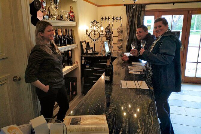 Marlborough Wine Tour - Afternoon Sippers of Wine Only 4hrs - Sauvignon Blanc at every stop: how to use that for smarter tasting