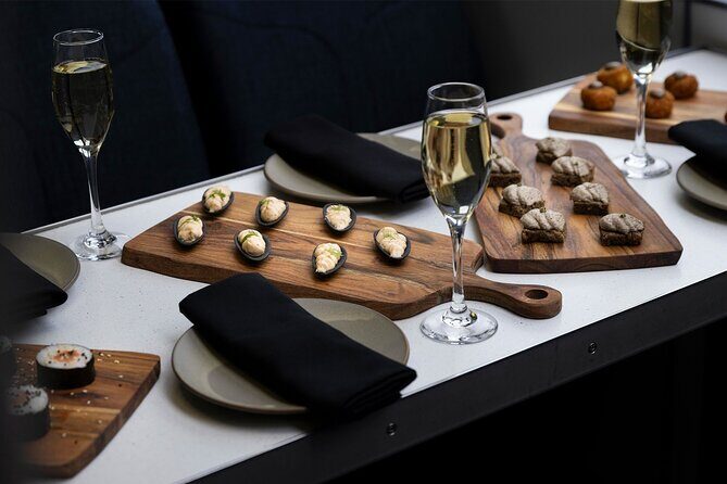Milford Sound Business Class from Queenstown Cruise Lunch - 7:00 am Start, Pickup, and How to Set Yourself Up