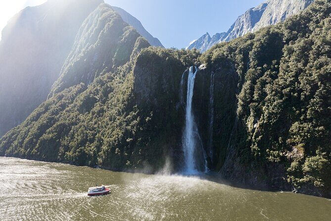 Milford Sound Coach & Extended Cruise from Queenstown - Key points to know