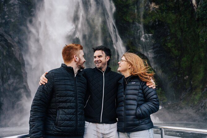 Milford Sound Cruise with Round-Trip Flights from Queenstown - What to pack so the day stays comfortable and photo-friendly