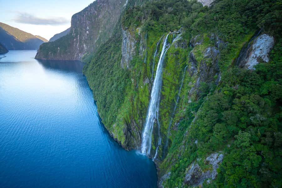 Milford Sound: Helicopter Flight with Glacier Landing - Price and value: is $355 for 30 minutes worth it