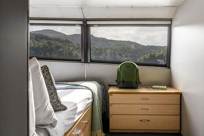 Milford Sound Overnight Cruise Fiordland Jewel - Kayaking the fjord: where the trip turns from viewing to experiencing