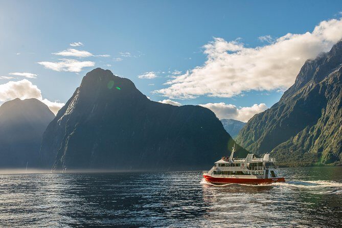 Milford Sound Premium Coach & Cruise from Queenstown with Lunch - Road stops that turn the drive into part of the story