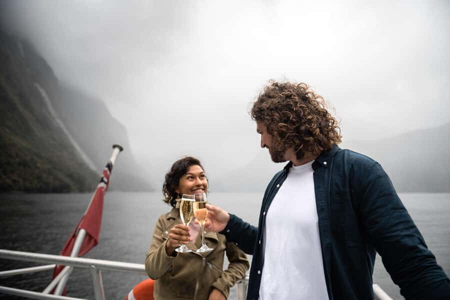 Milford Sound: Premium Small Group Cruise with Canape Lunch - MV Sinbad and the premium “small group” feel