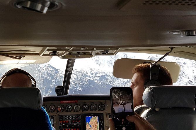 Milford Sound Scenic Flight with Landing from Queenstown - The Morning Game Plan: From Central Queenstown to Air Milford