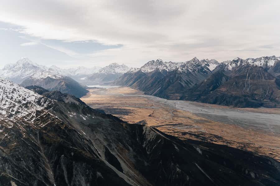 Mount Cook: Alpine Explorer 35 Minute Flight - Small Group Flights (Up to 6) and Wheelchair Accessibility