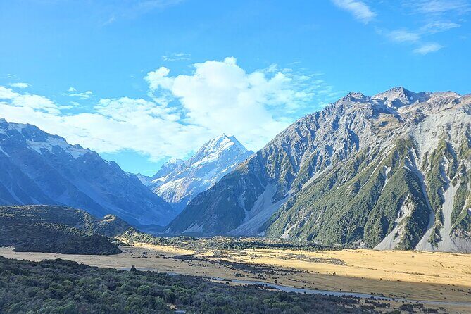 Mount Cook & Lake Tekapo Day Tour from Christchurch with Lunch - Fairlie Bakehouse and lunch: meat pies and quick refuel