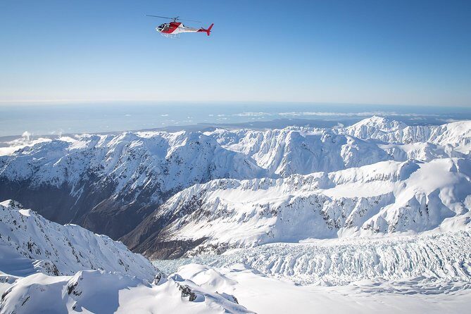 Mount Cook Spectacular Helicopter Flight from Franz Josef - From Franz Josef Heli-Pad to the Southern Alps Ceiling