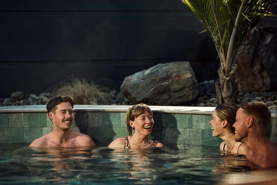 Mount Maunganui: Hot Ocean Water Pools Entry Ticket - Pools at 32–39°C: Finding Your Temperature Sweet Spot