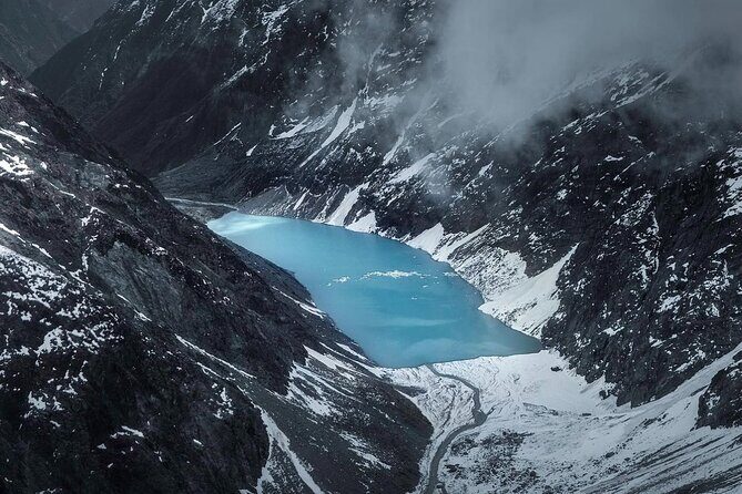 Mt Cook Supreme: 4 Glaciers with 2 Snow Landings - 60mins - Helicopter Comfort and Body Considerations (Read This Part)