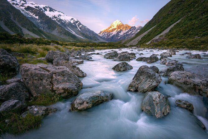 (MT) Mount Cook Day Tour From Christchurch - Arriving at Aoraki / Mount Cook National Park: lunch and hiking time
