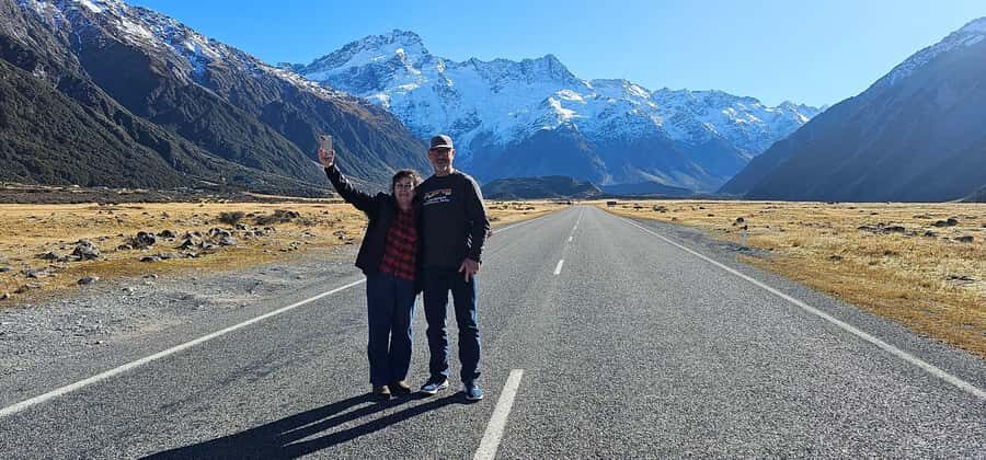 (MT) Mount Cook & Lake Tekapo Day Tour from Christchurch - Aoraki and Tekapo: Why This Christchurch Day Tour Is So Popular