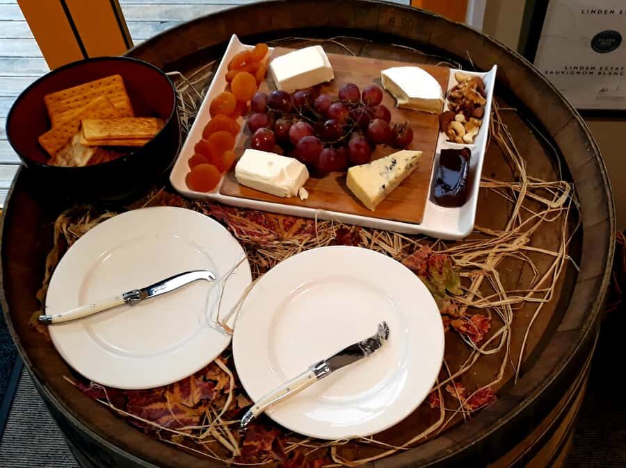 Napier: Afternoon Winery Tour Tasting at 3 Great Wineries - Key highlights that make this tour worth your afternoon
