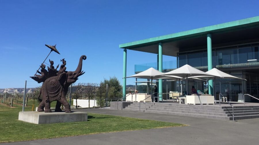 Napier: Cape Coast Winery Tour on E-Bikes - Te Mata Estate: A Medal-Winning Reason to Slow Down