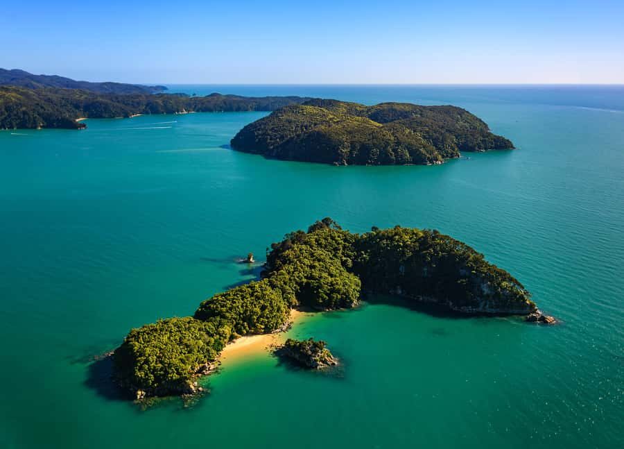 Nelson: Abel Tasman Cruise-Fly Day Tour - The limestone coast shuttle to Tākaka: scenery with running commentary